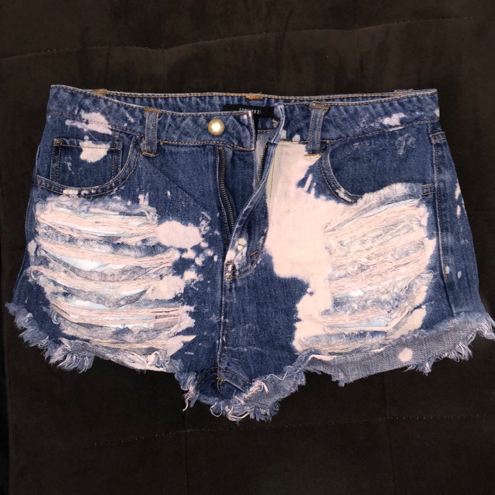 Acid wash shorts